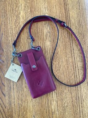 Patricia Nash “Farleigh” Magenta Leather Crossbody Bag